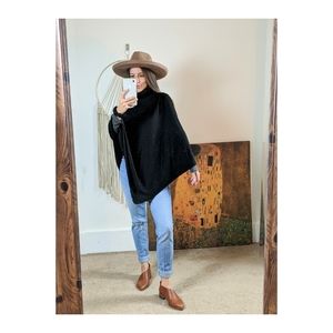 Ann Taylor Knit Poncho